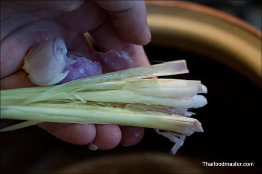 tom-yum-goong-thaawt-man-daawk-sa-noh-22